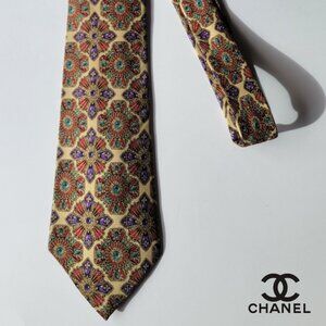 CHANEL Men's Vintage Tie 100% Silk Made in Italy Beige with Jewel pattern